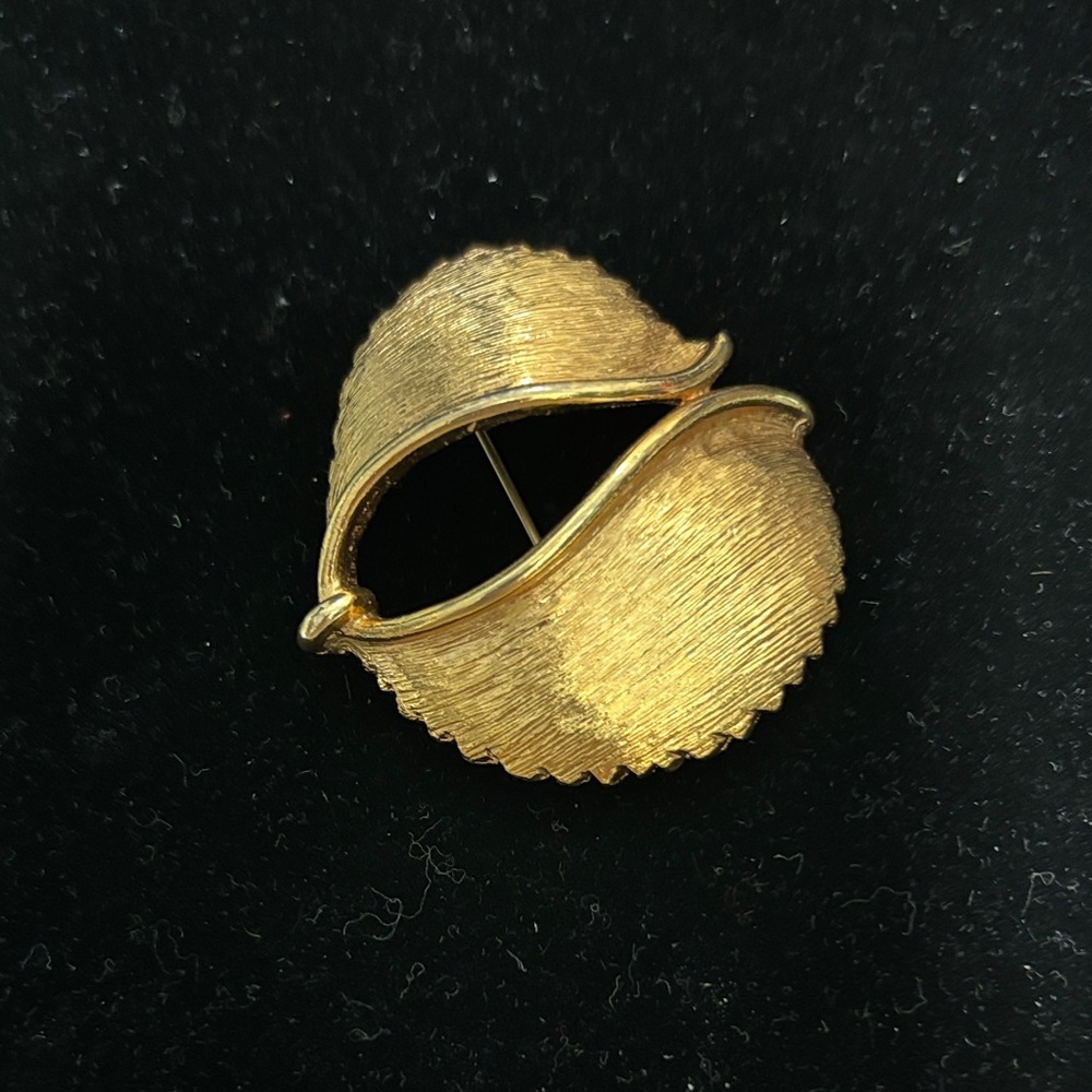 Elegant Gold-Tone Brooch